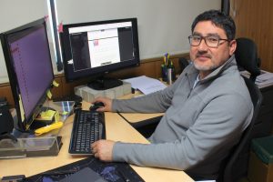 Gubbler Otarola Bello, oceanógrafo de la Unidad de Ingeniería y Desarrollo INH.